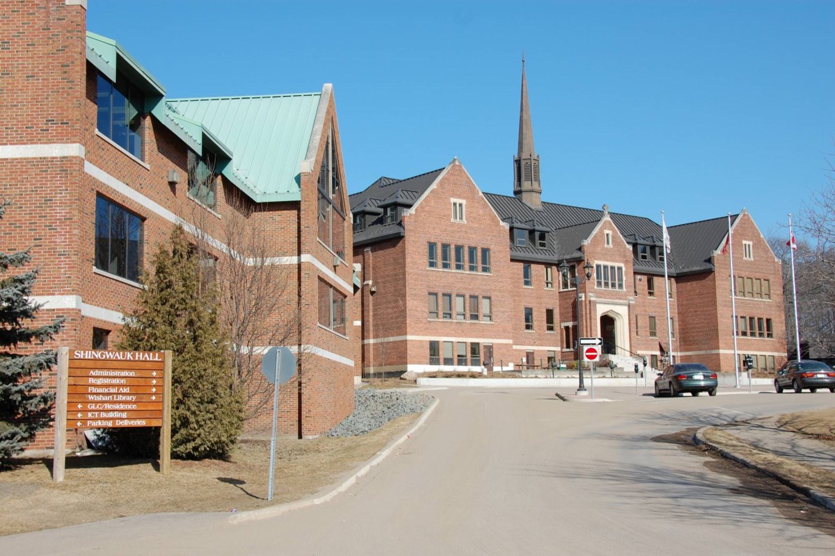 Algoma U Research s'attaquant à l'IA, aux énergies renouvelables et à l'agriculture durable