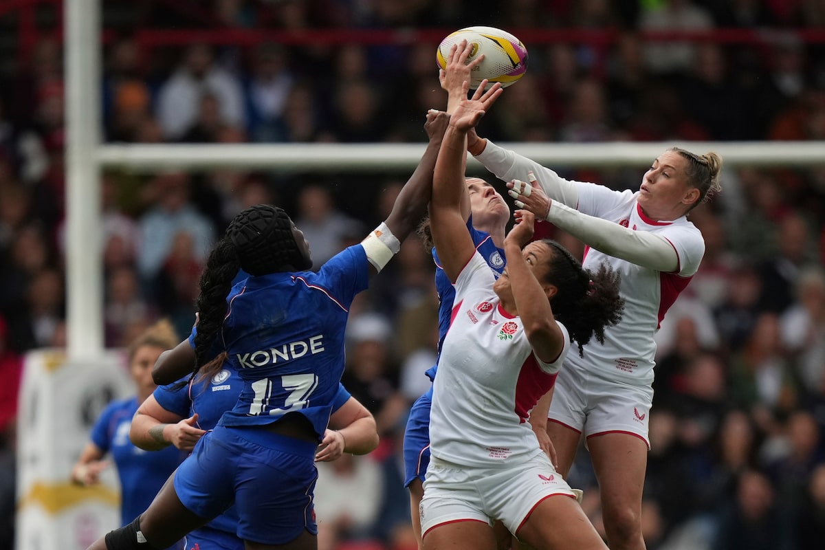 Angleterre pour jouer la finale de la Coupe du monde de rugby féminine contre le Canada après une victoire de 35-17 contre la France