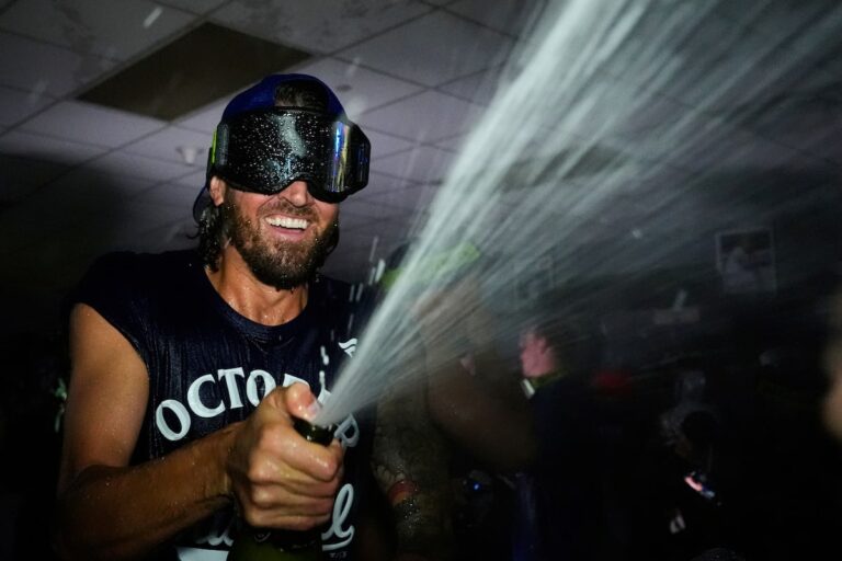 Aucune offre simultanée cette fois-ci pour le clincher de Blue Jays potentiel