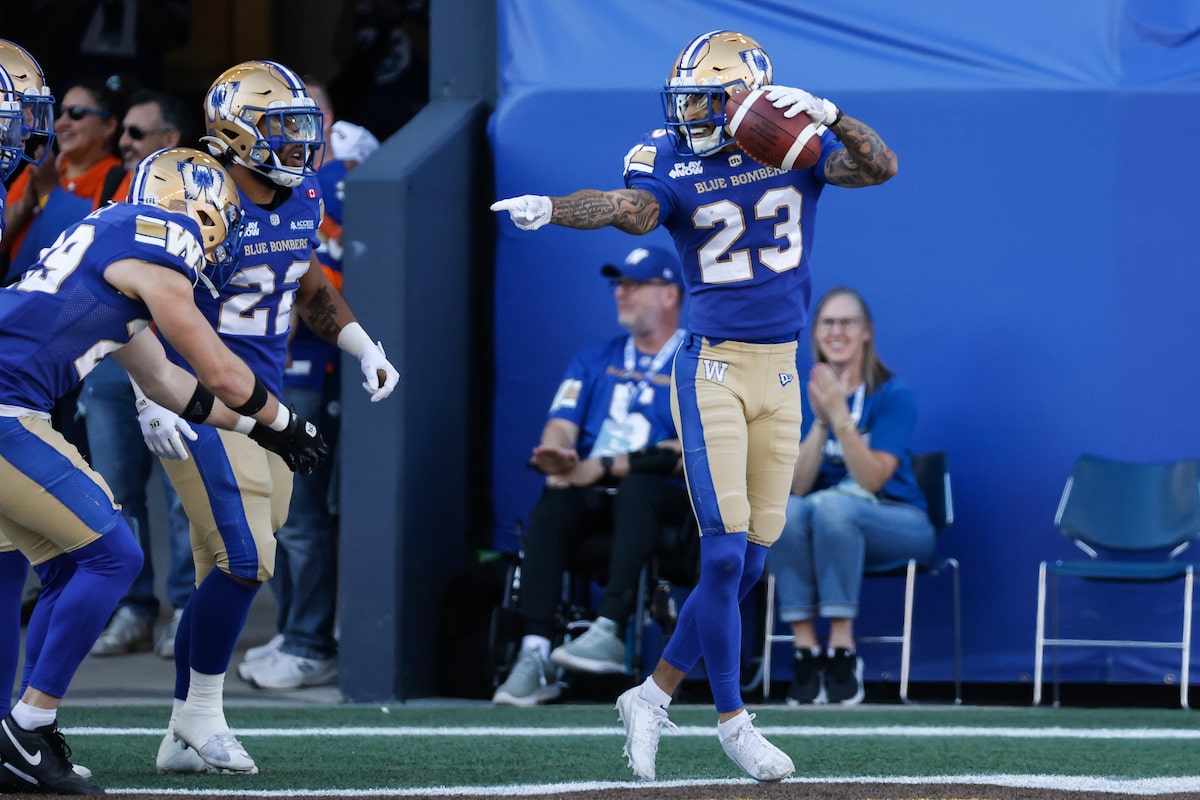 Blue Bombers est en train de victoire sur Tiger-Cats 40-3