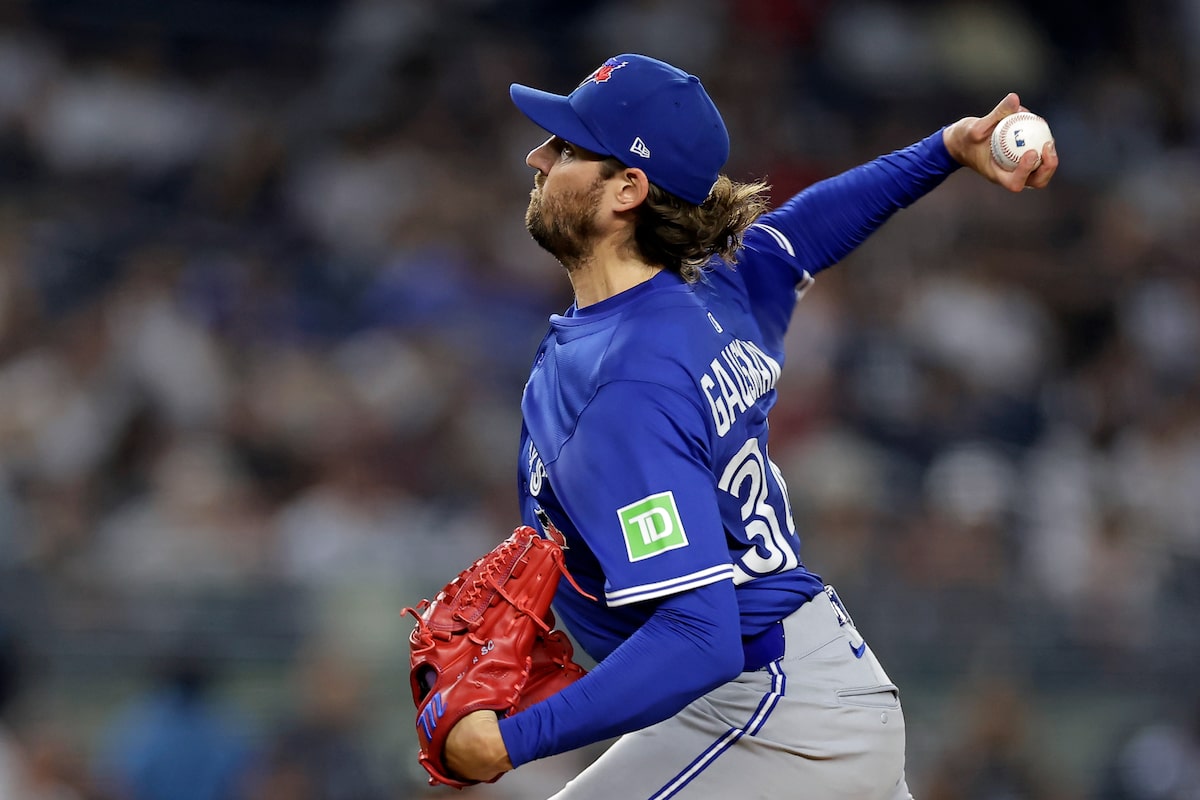 Blue Jays a battu les Yankees 7-1 pour rouvrir une avance de quatre matchs sur l'East sur New York