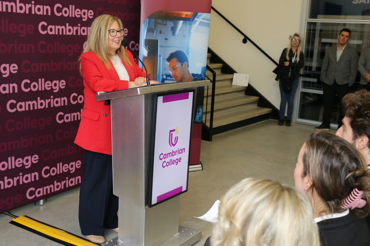 Cambrian Mining Center reçoit un coup de pouce de 1 million de dollars via Fednor