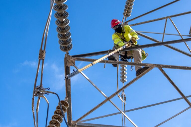 Gagnez pendant que vous apprenez avec un apprentissage électrique
