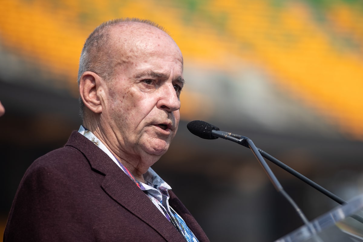 Le propriétaire d'Edmonton Elks, Larry Thompson, décède à 65 ans