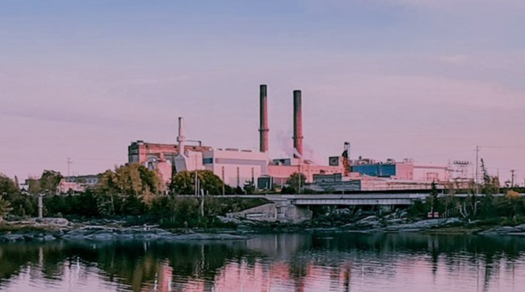 Les politiciens du Nord pèsent sur l'annonce de la fermeture du papier KAP