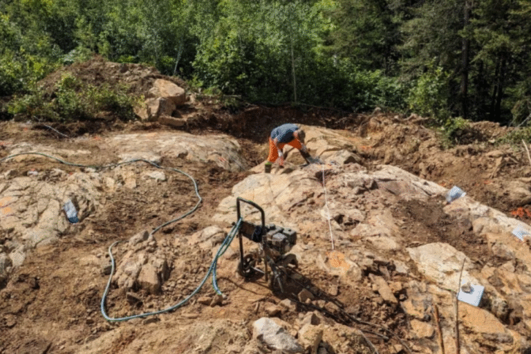 Silver Hunter Eyes Provincial Approbation d'ici 2026 pour commencer à extraire les minéraux des déchets de mines