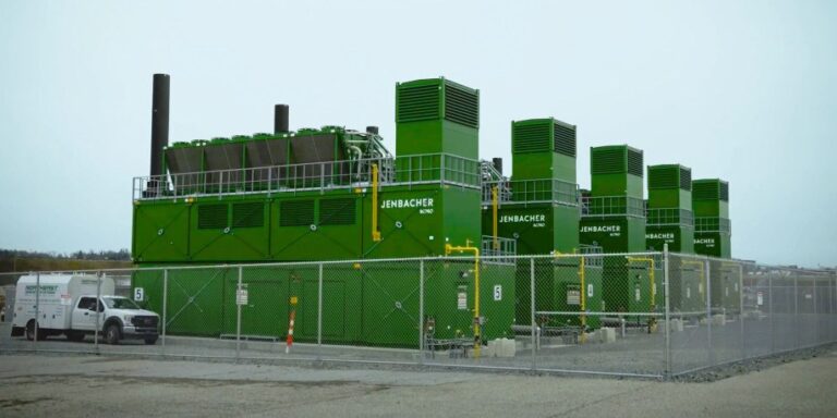 Site industriel au bord de l'eau proposé pour la centrale au gaz naturel