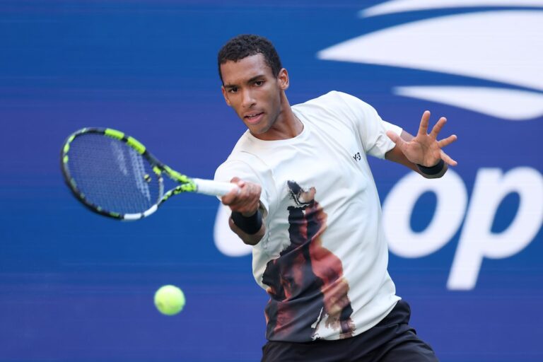 Tout ce que vous devez savoir sur Félix Auger-Aliassime alors qu'il se dirige vers les demi-finales des États-Unis