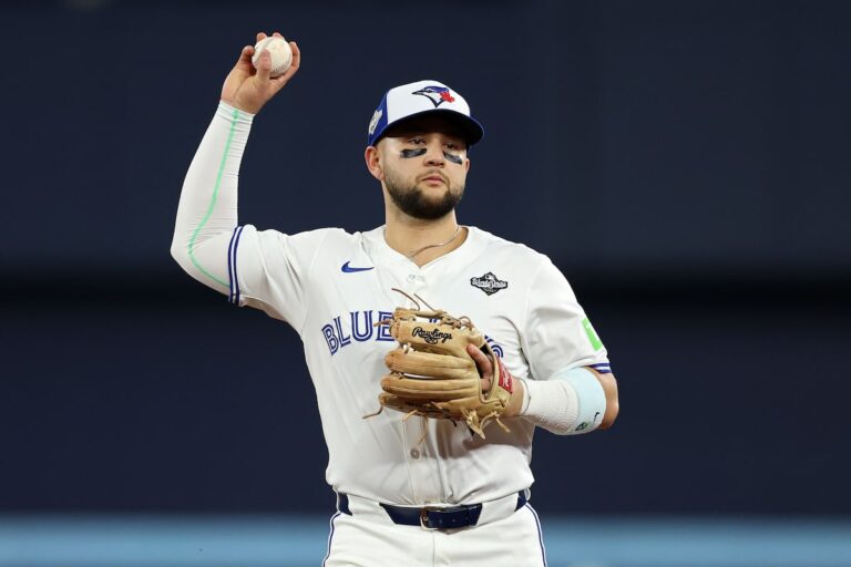 Bo Bichette ne fait pas partie de la formation de départ des Jays pour le deuxième match des World Series
