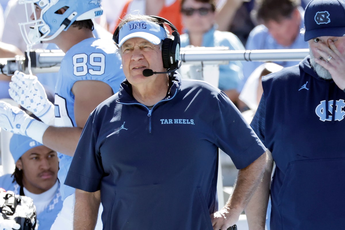 La première saison de Belichick en Caroline du Nord a rencontré des problèmes sur et en dehors du terrain
