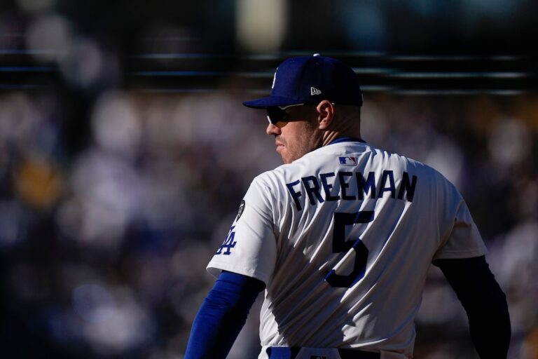 La star des Dodgers, Freeman, prête à être accueillie froidement par ses compatriotes canadiens aux World Series