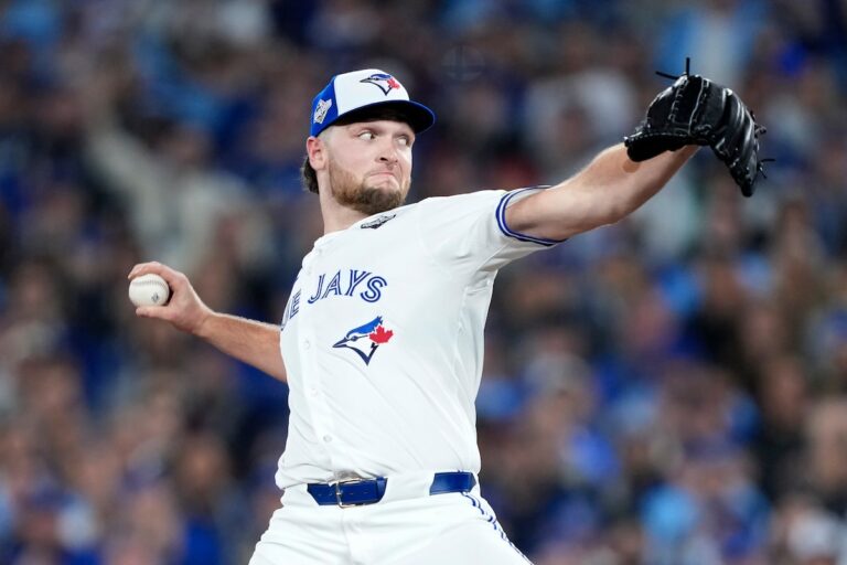 Les Blue Jays se tournent vers le lanceur recrue Yesavage pour le cinquième match des World Series