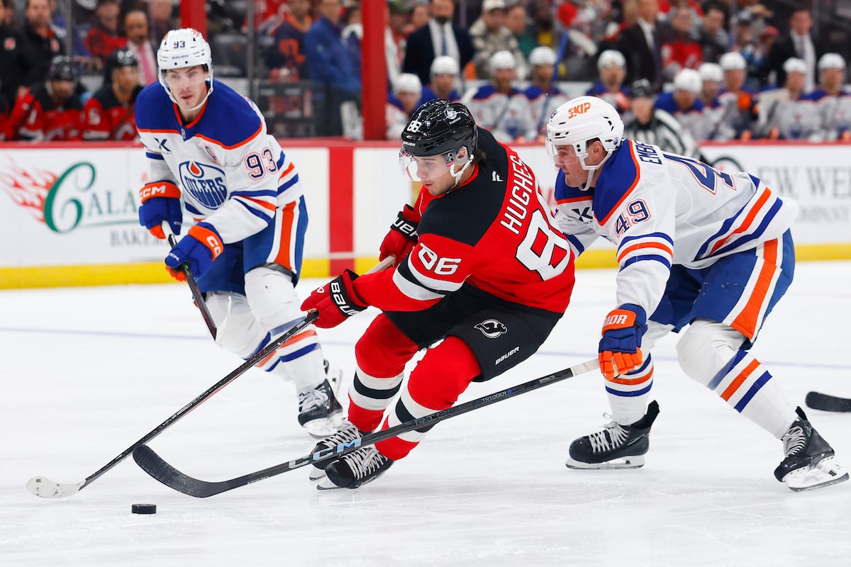 Les Devils remportent quatre victoires de suite après la défaite 5-3 des Oilers