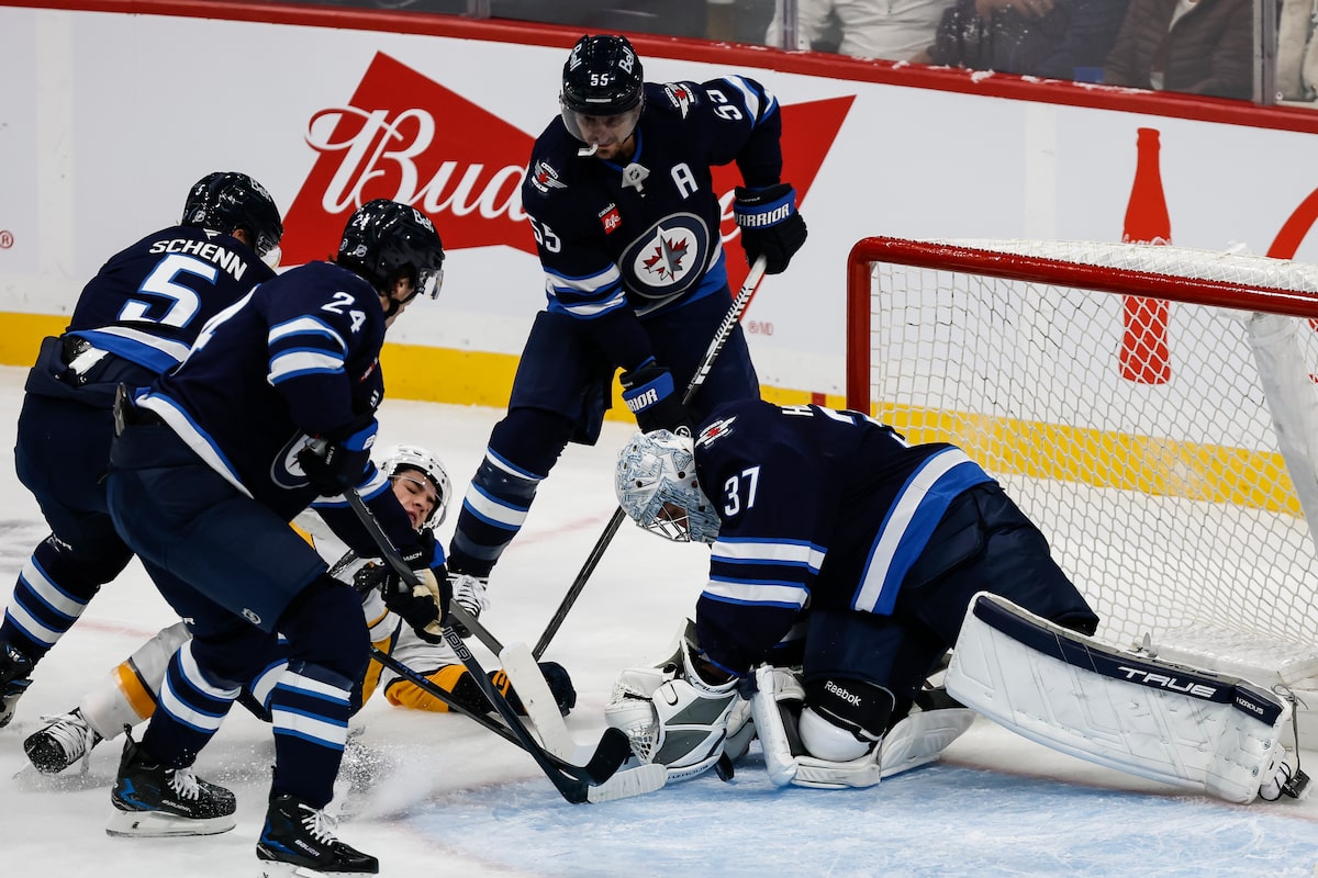 Les Jets survolent les Predators dans une victoire 4-1