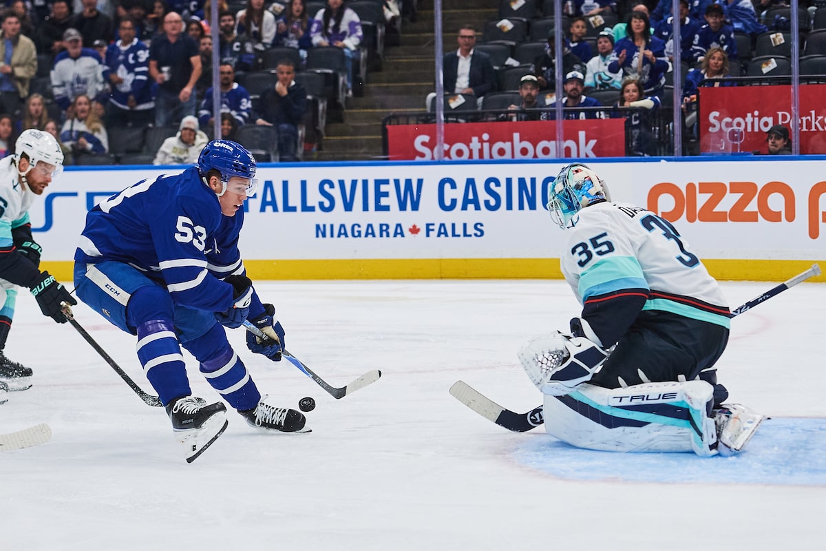 Les Maple Leafs remportent une victoire de 4-3 en prolongation contre Kraken avec un but de Mahura