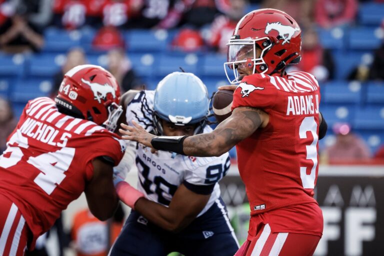 Les Stampeders battent les Argonauts dans une victoire de 44-13