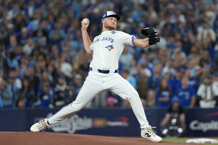 Les lanceurs des Blue Jays font tout leur possible lors du premier match des World Series