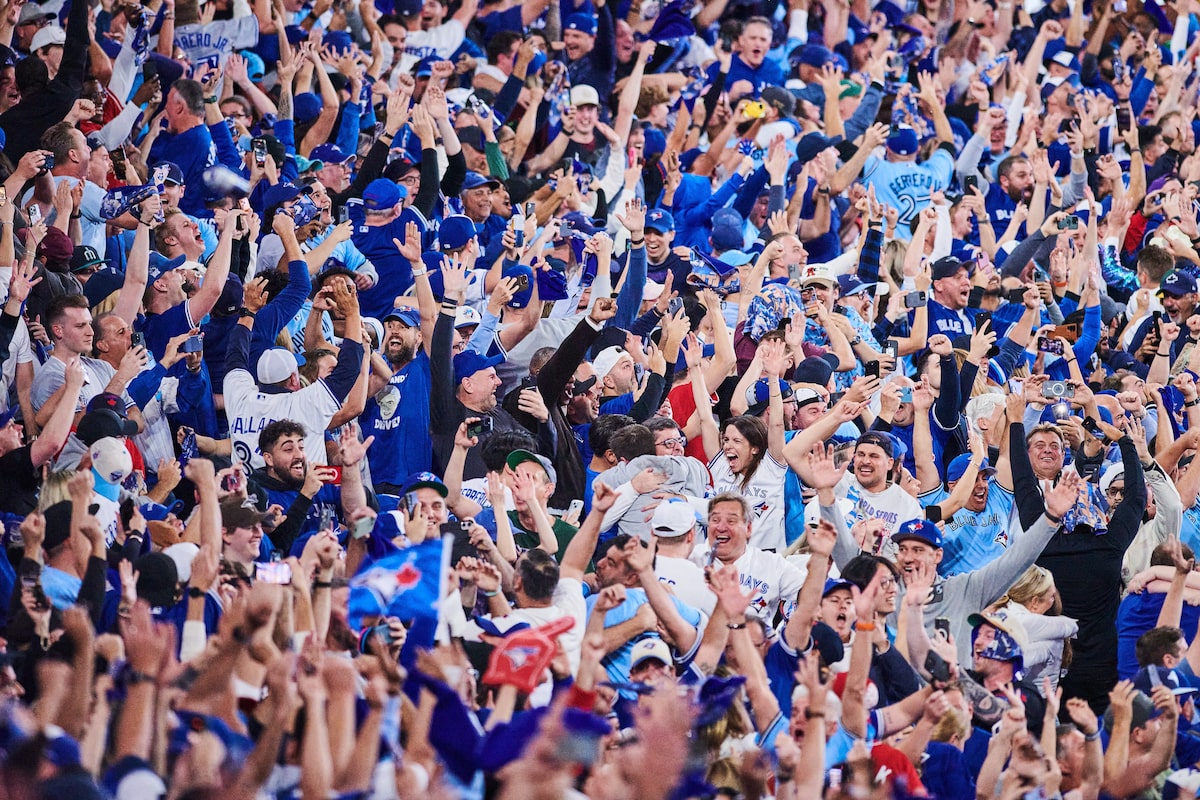Les meilleurs produits vintage des Blue Jays que vous pouvez acheter en ce moment