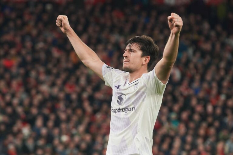 Manchester United domine Liverpool avec le but tardif de Maguire, un gros coup de pouce pour Amorim