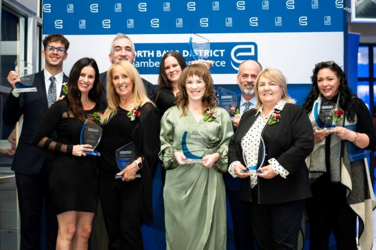 North Bay célèbre le meilleur du monde des affaires