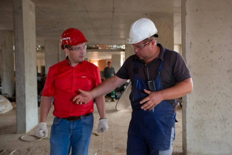 Province investissant 1,5 million de dollars dans le programme de mentorat de la construction