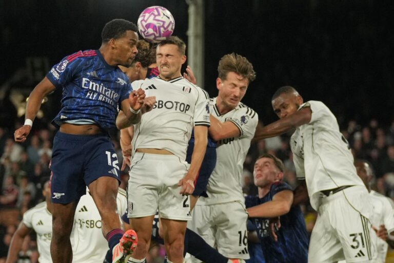 Résultats de la Premier League : Arsenal reste en tête tandis que Haaland, brûlant, fait la différence pour Man City