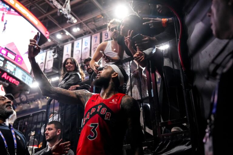 Ingram et les Raptors suivent l'avance énergique de Rajakovic dans une séquence de victoires