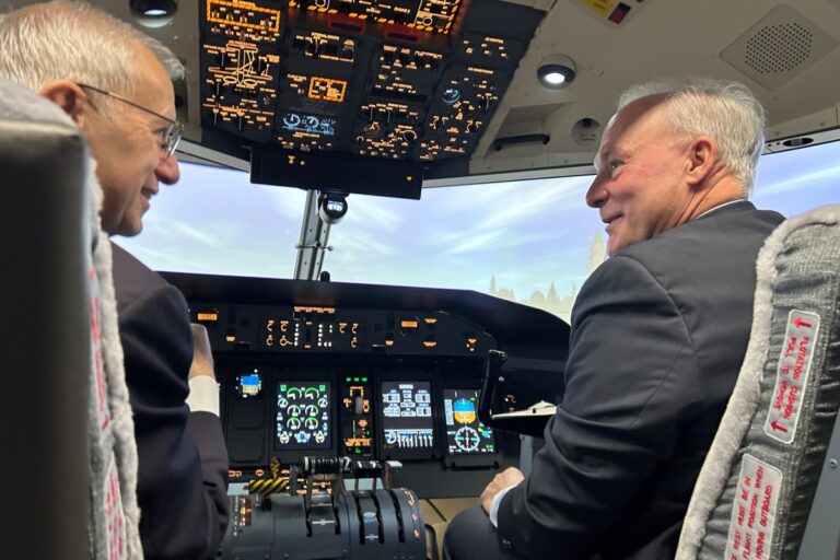 Le Collège Canadore décolle avec de nouveaux simulateurs d'aviation