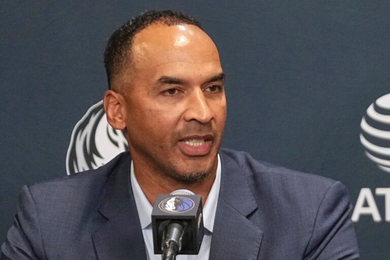 Les Mavericks licencient le directeur général Nico Harrison neuf mois après un échange largement critiqué avec Luka Doncic