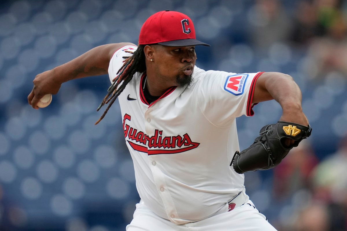 Les lanceurs de la MLB Emmanuel Clase et Luis Ortiz accusés d'avoir accepté des pots-de-vin pour truquer des emplacements pour des parieurs