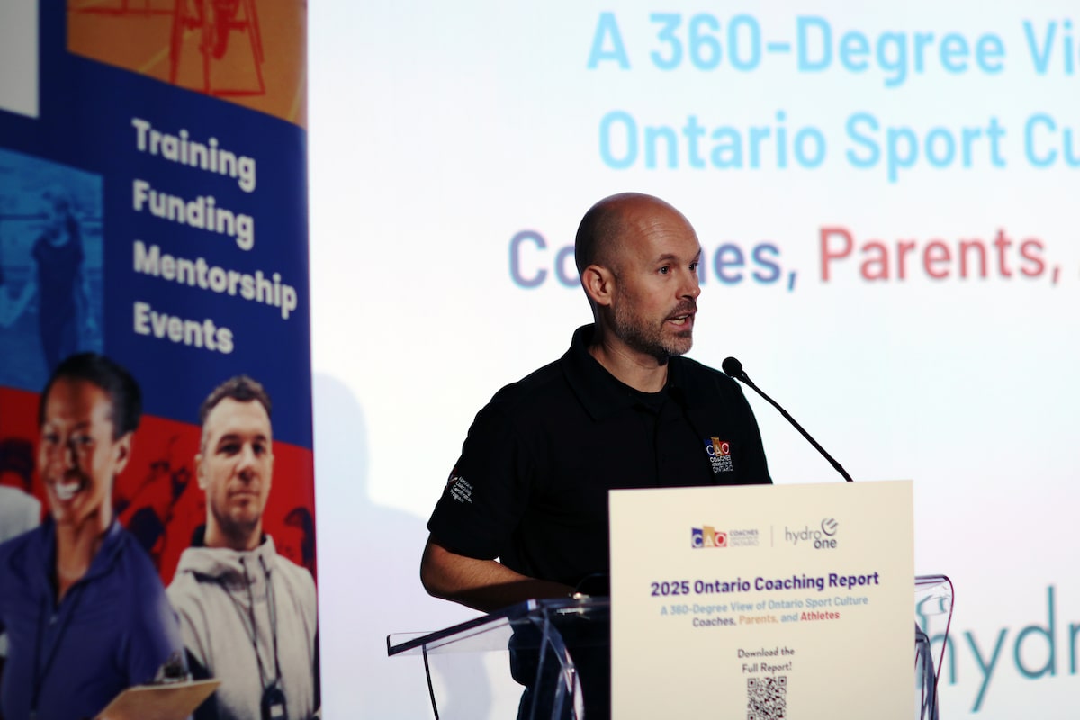 Un rapport des entraîneurs de l'Ontario montre que le bizutage et la spécialisation précoce constituent des problèmes persistants pour les jeunes
