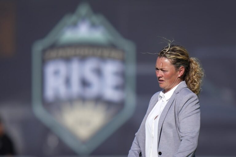 Vancouver Rise se prépare pour la bataille des séries éliminatoires de la NSL contre le Rapid d'Ottawa