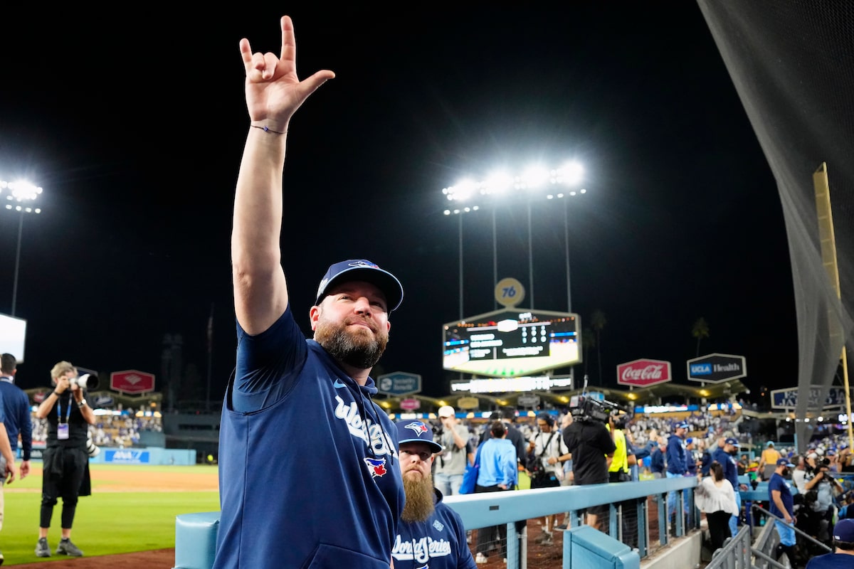 Vogt des Guardians nommé manager de l'année de l'AL, tandis que Schneider des Blue Jays se classe deuxième lors du vote