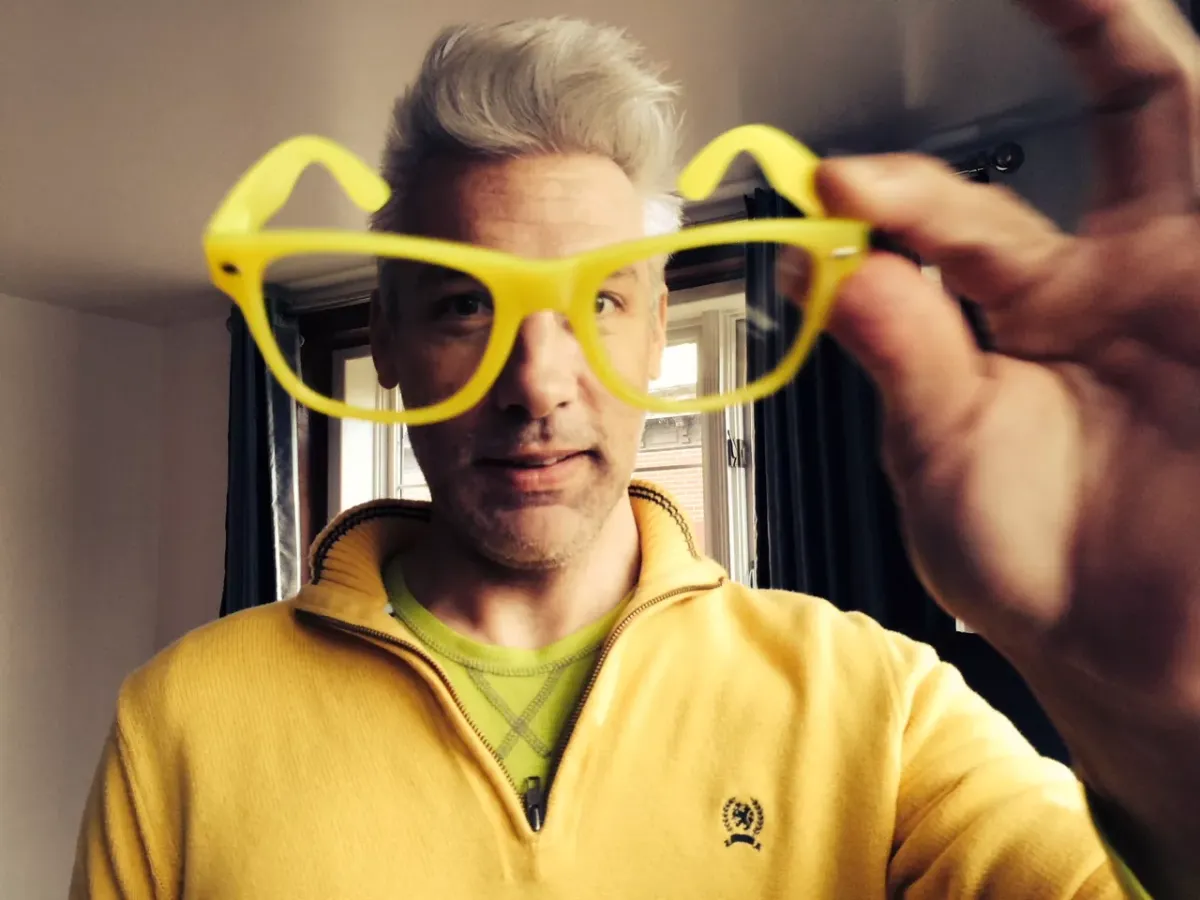 Burlington renomme la rue en l'honneur du photographe Matthew Thorsen de Late Seven Days