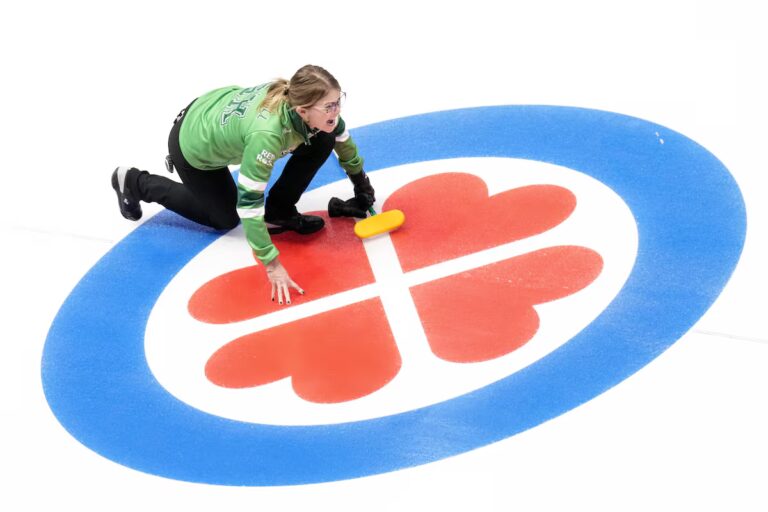 Campbell, de la Saskatchewan, remporte sa première victoire comme capitaine aux Scotties en une décennie