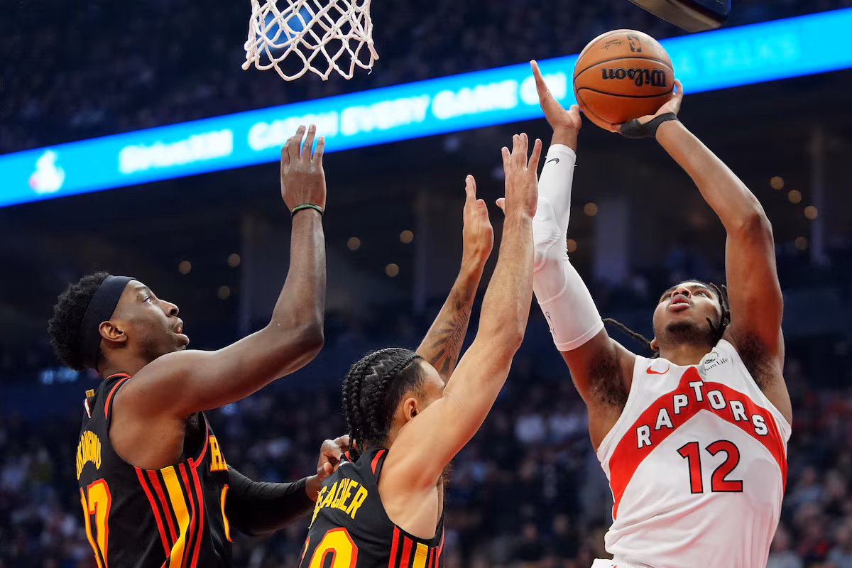 Collin Murray-Boyles des Raptors profite de l'opportunité