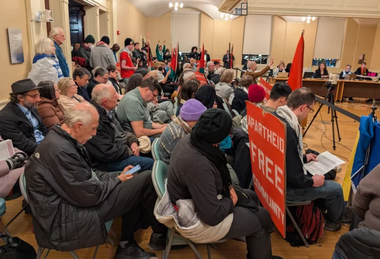 Le conseil municipal de Burlington votera à nouveau sur une résolution « sans apartheid »