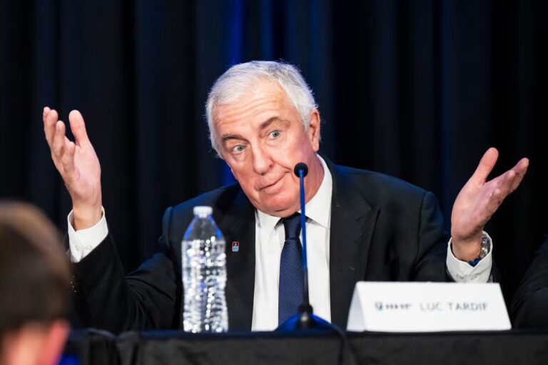 Le président de l'IIHF, Luc Tardif, affirme que les retards dans l'arène olympique n'auront pas d'impact sur le tournoi