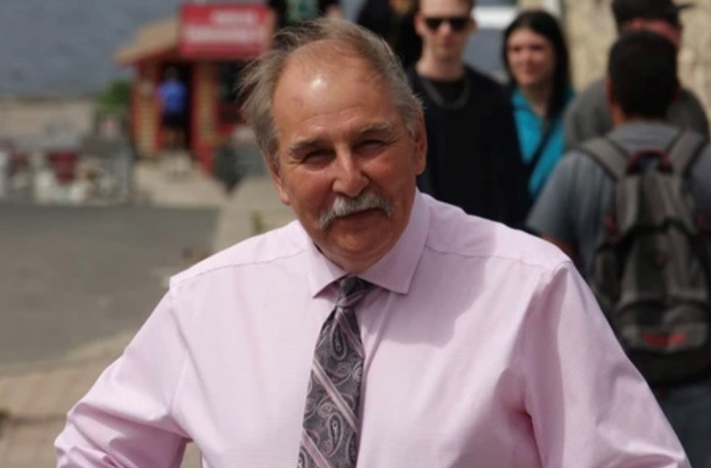 Le président de la Chambre de Kenora se souvient de son « professionnalisme et de son dévouement »