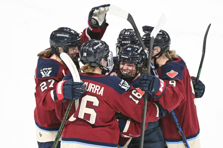Maureen Murphy trouve sa touche de buteuse pour Victoire