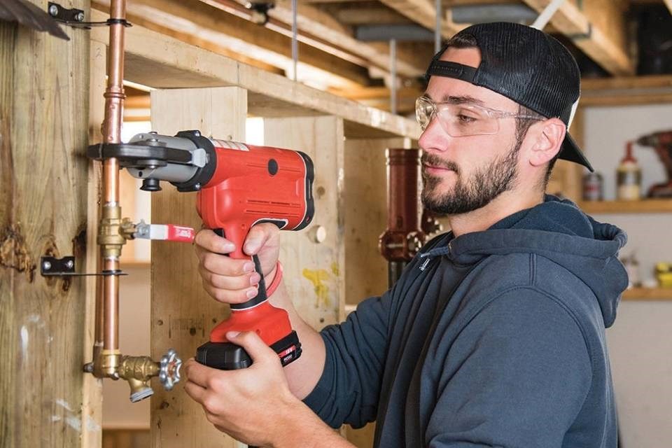 Un cours de plomberie vise à répondre à la demande de la région de Manitoulin