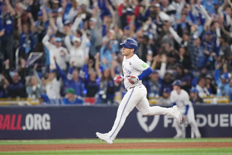 Varsho, Clement et Heineman concluent des accords d'un an avec Jays, évitant ainsi l'arbitrage