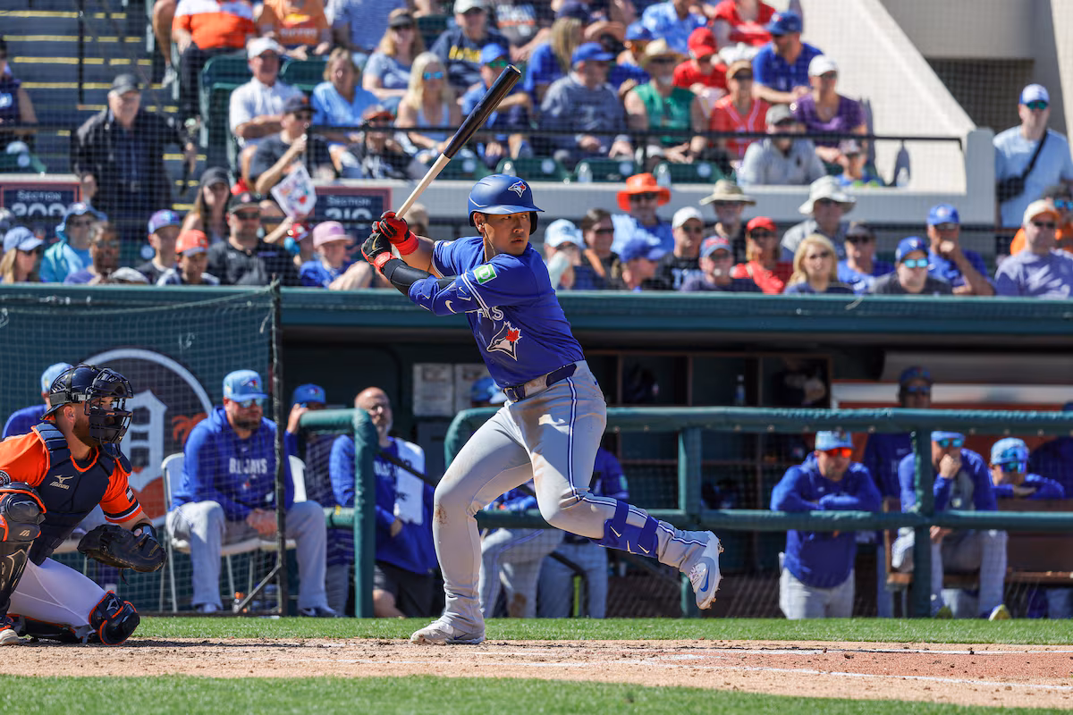 Alors qu'Okamoto cherche à trouver sa place avec les Jays, les fans travaillent sur un surnom