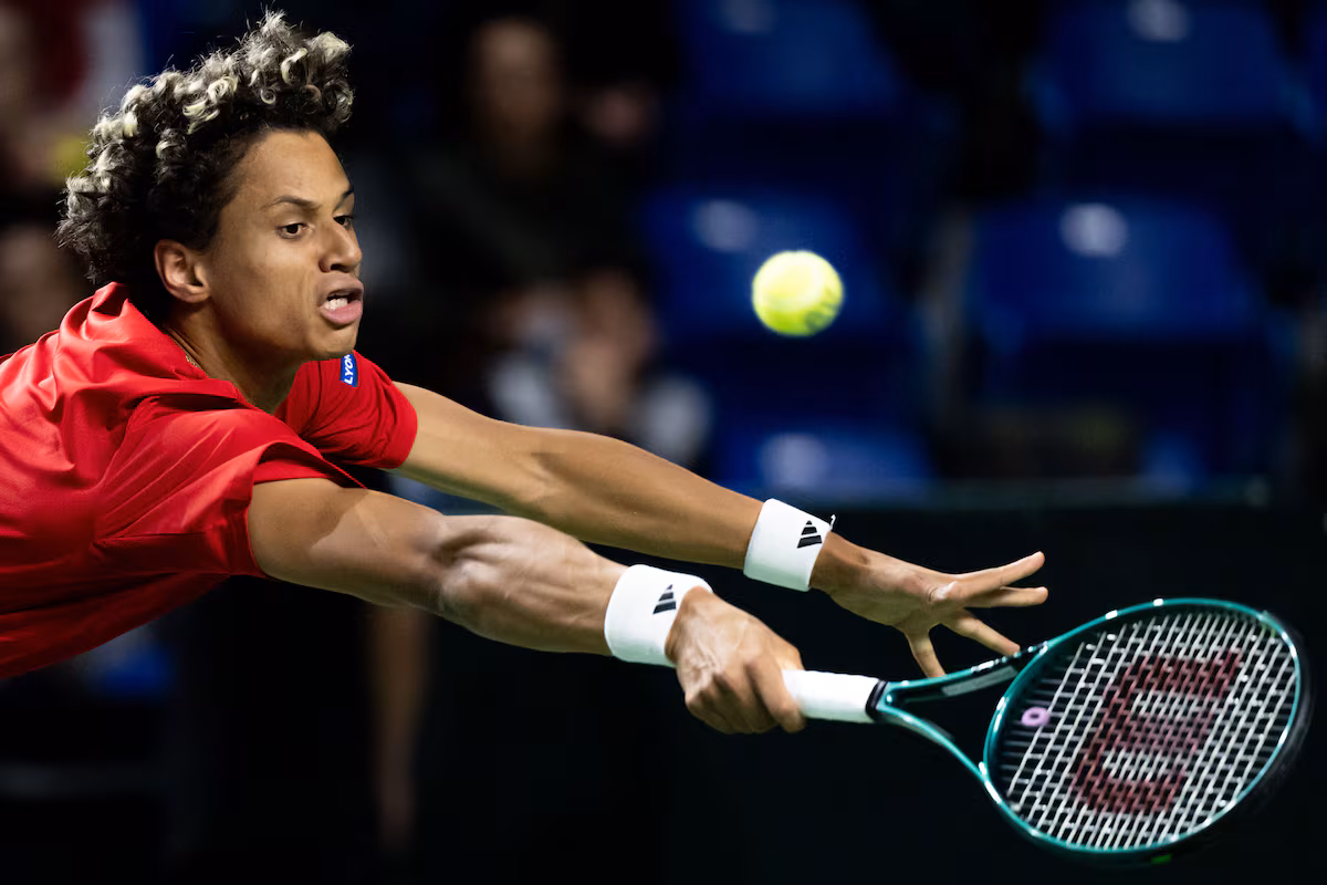 Diallo bouleversé alors que le Brésil et le Canada se partagent les matchs d'ouverture des qualifications pour la Coupe Davis