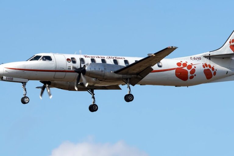 « La réponse est oui » : le maire satisfait de l'étude de faisabilité du service aérien