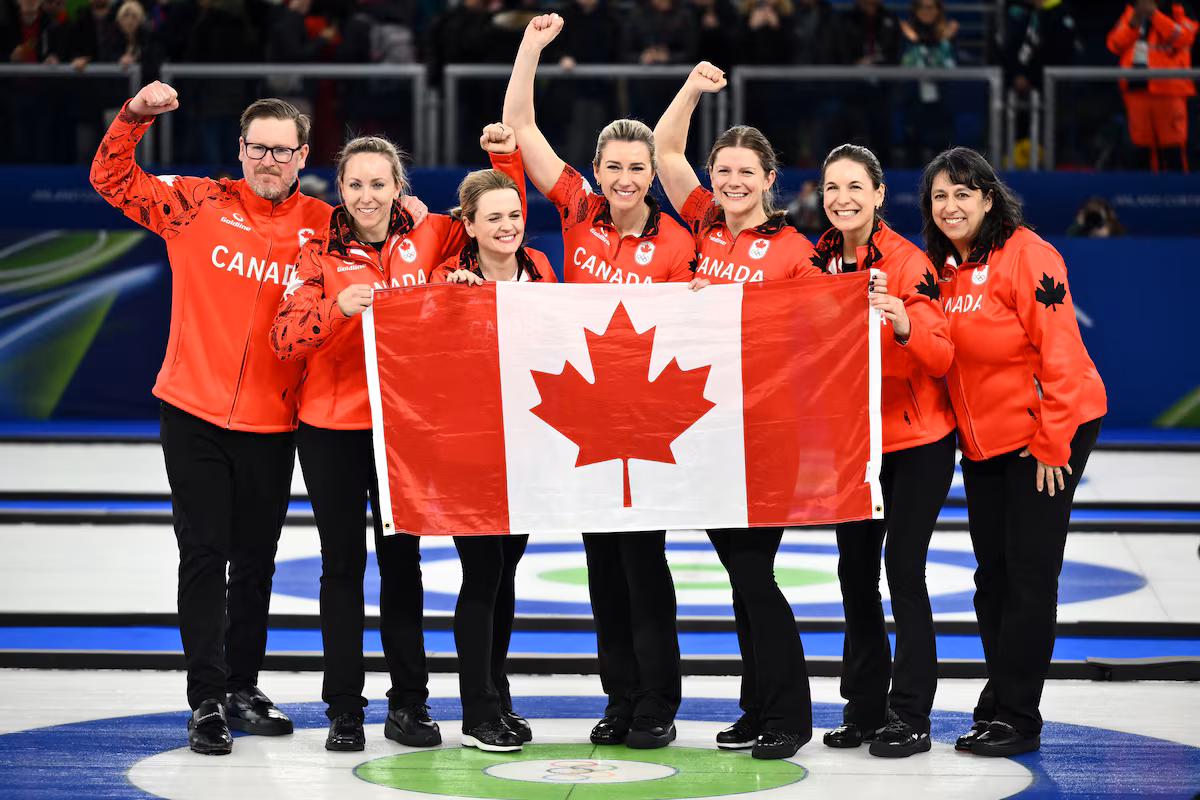 Le Canada bat les États-Unis et remporte le bronze au curling féminin