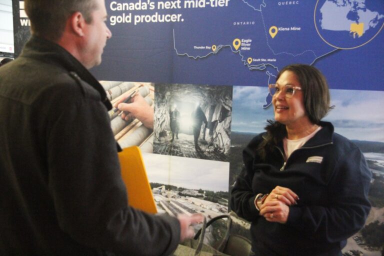 Les mines offrent de l’espoir aux travailleurs locaux confrontés aux licenciements d’Algoma Steel