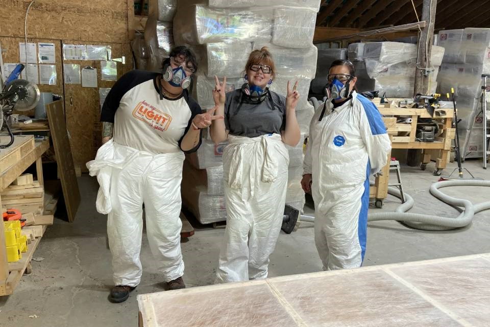 L’usine de maisons modulaires de Kirkland Lake sert également de centre de formation pour les femmes de métier autochtones