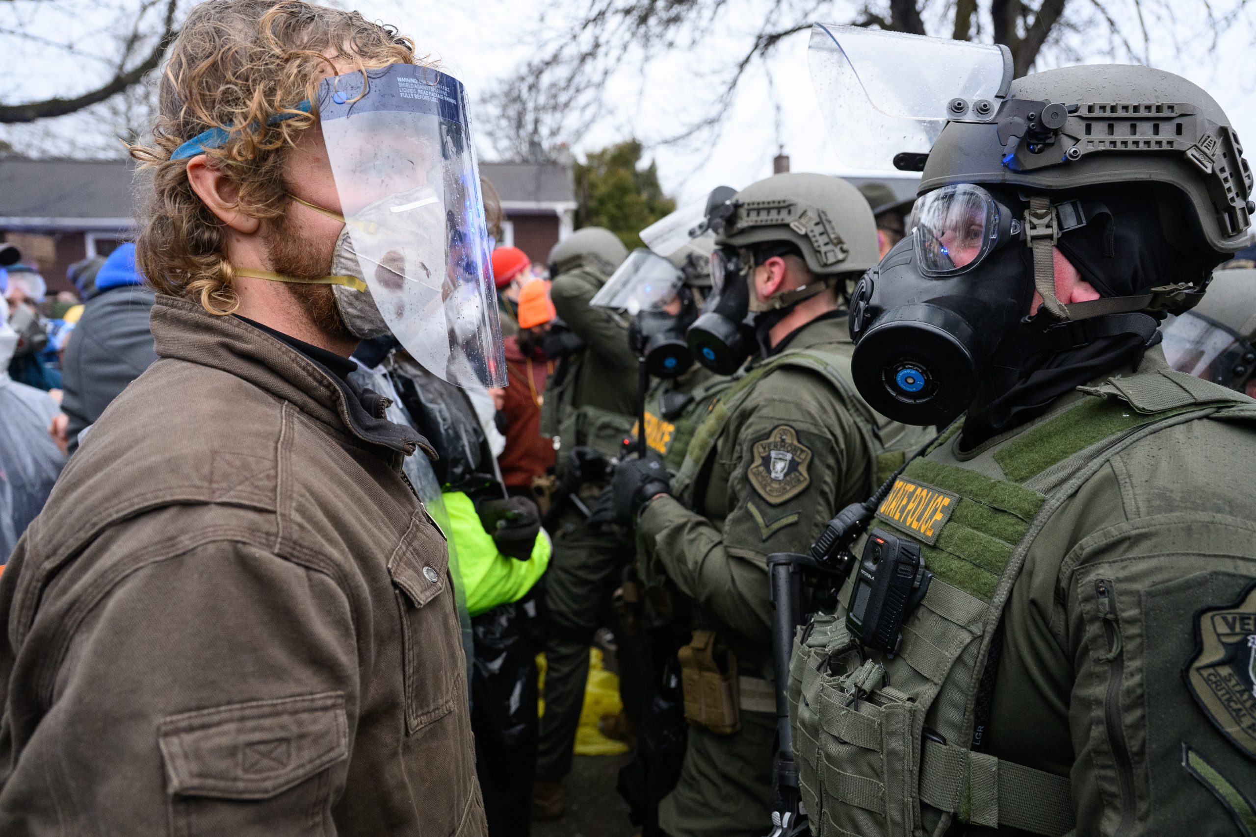 Le chaos éclate sur les lieux des arrestations de l'ICE à South Burlington