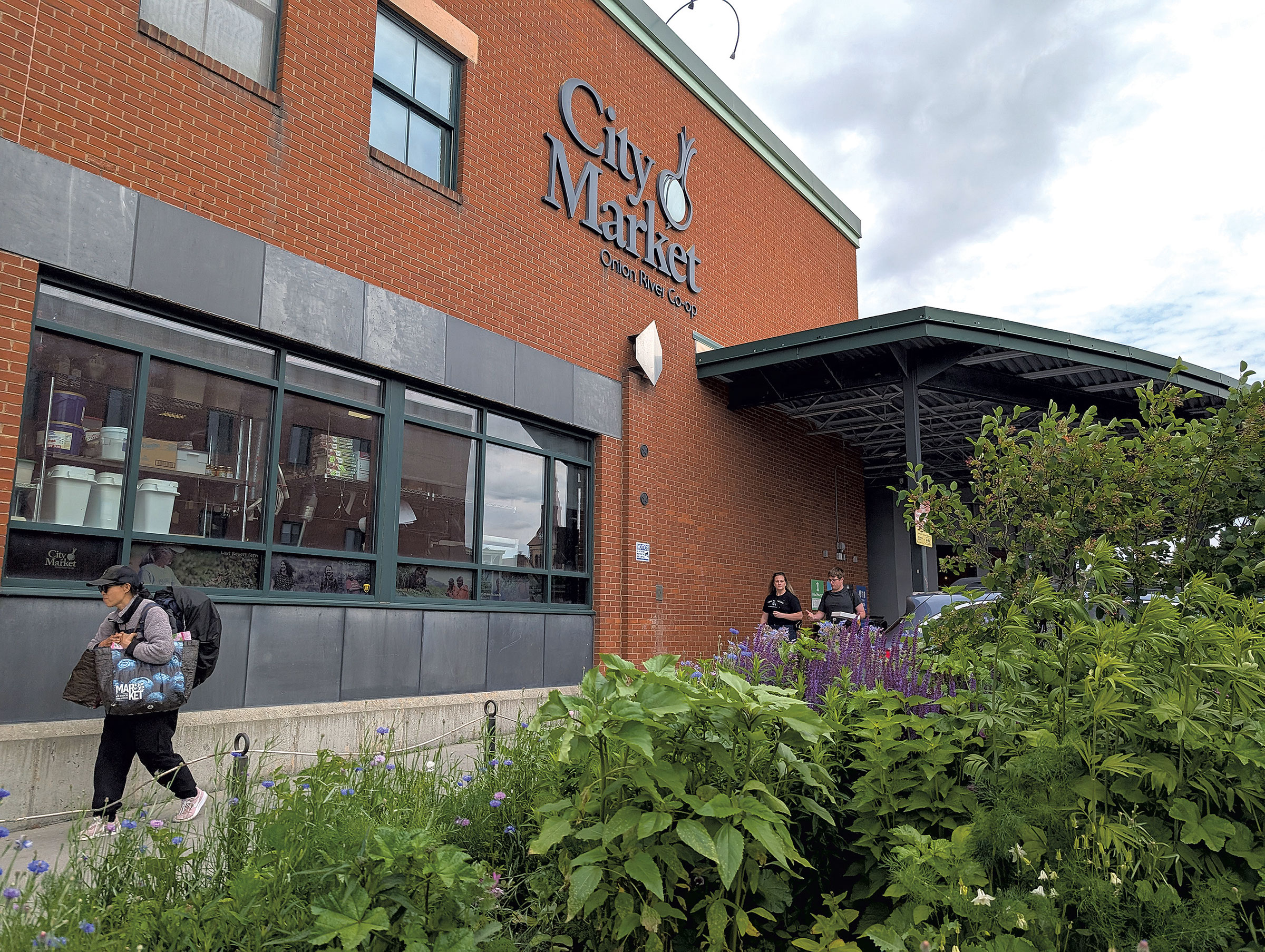 City Market licencie 12 employés alors que les pertes financières augmentent